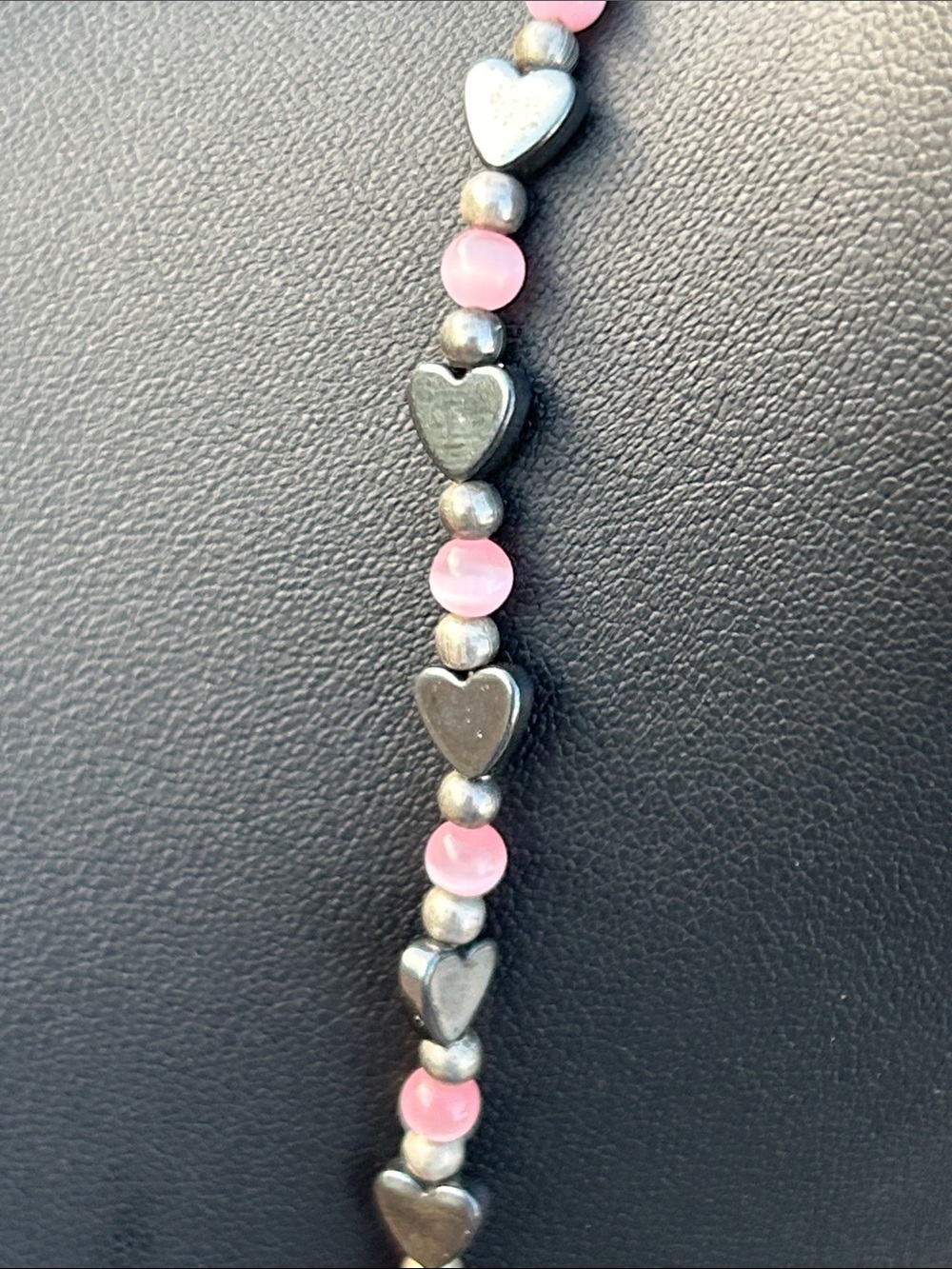 Vintage Pink Cats Eye and Hematite Heart Bead Necklace - Picture 6 of 8